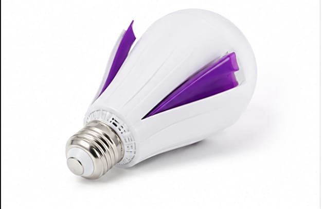 Rechargeable LED Smart Bulb with Battery Backup .